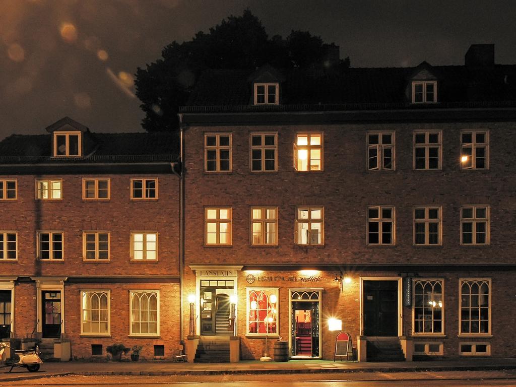 Frauenhotel Hanseatin - Women Only Hamburg Exterior photo